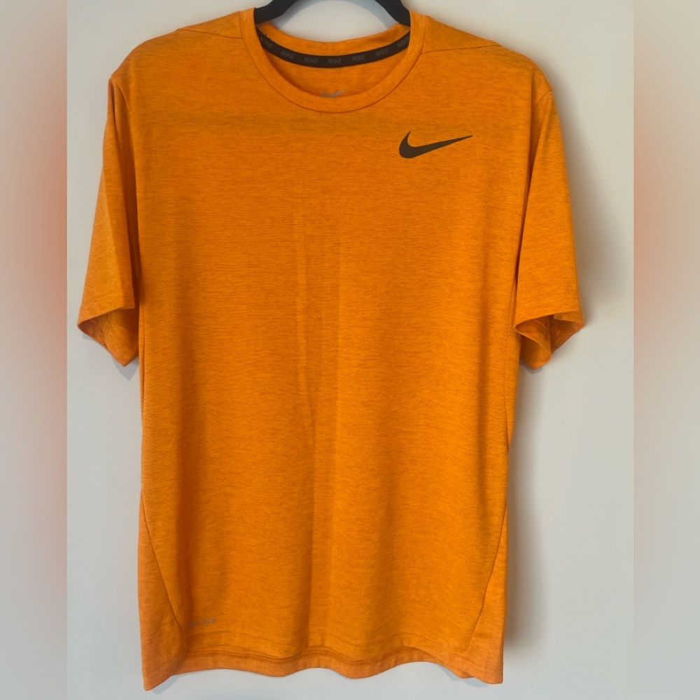 Nike Men's Orange Dri-FIT Tech Max Short Sleeve Training Shirt
